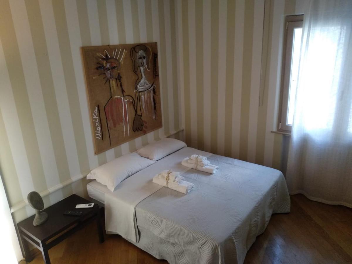 B&B Civico 45 Porto SantʼElpidio Quarto foto